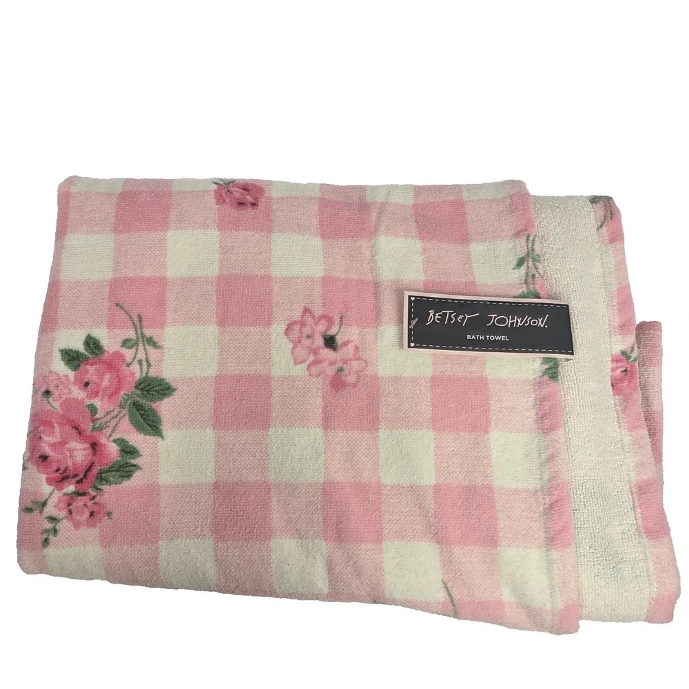 Betsey Johnson Bath Towel Pink White Gingham Floral Roses 28 x 52 Inch New